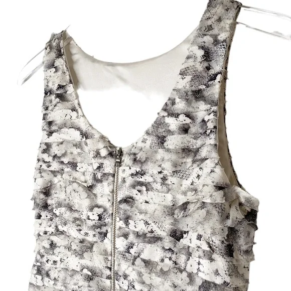 Alice + Olivia Black White Bandage Tape Dress Size 2 - Picture 6 of 11